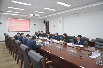 深化產教融合，共筑智造未來 我校與凱邁機電簽訂戰略合作框架協議及技術開發合同